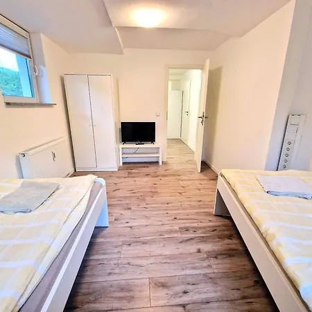 Bs-monteursunterkunft Be1-2 Hotel apartamentowy Bergisch Gladbach