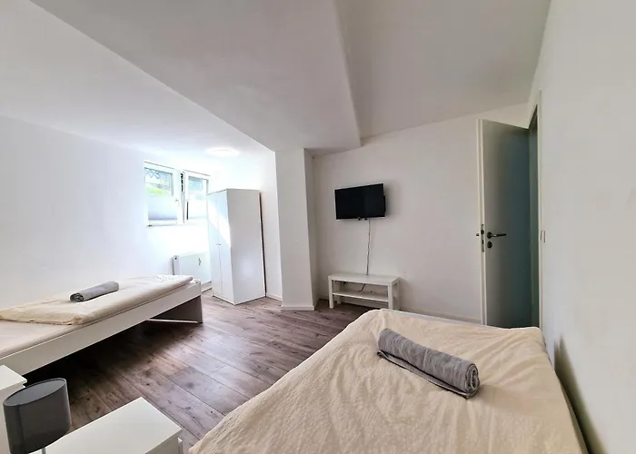 Lejlighedshotel Bs-monteursunterkunft Be1-2 Bergisch Gladbach