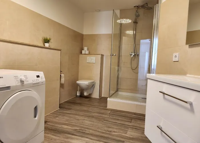 Bs-monteursunterkunft Be1-2 3* Bergisch Gladbach